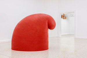 Martin Puryear, 'Big Phrygian' (2010–14). Painted red cedar. 58 x 40 x 76 in; 'Hibernian Testosterone' (2018). Painted cast aluminum, American cypress. 57 x 141 x 44 1/2 in. Exhibition view: 'Martin Puryear: Liberty', U.S.A. Pavilion, Giardini, The 58th International Art Exhibition – la Biennale di Venezia 'May You Live in Interesting Times' (11 May–24 November 2019). Photo: Joshua White. 